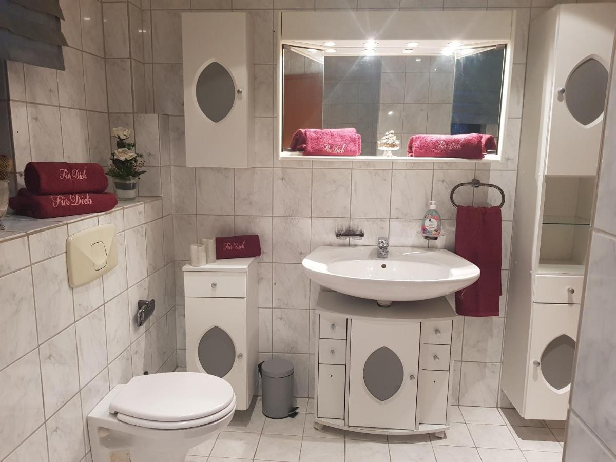 Ferienwohnung Parkblick メーデバッハ エクステリア 写真
